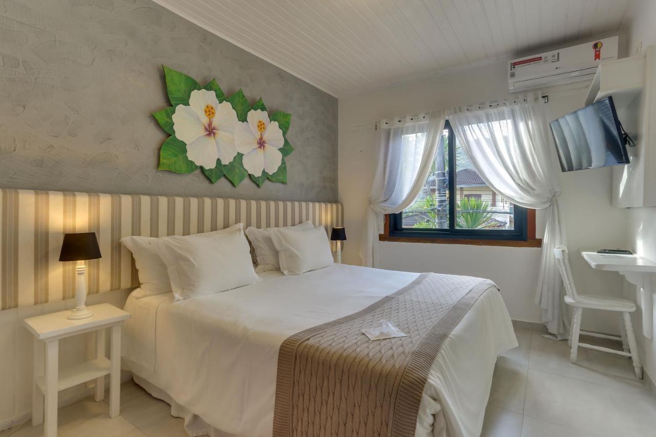 Hotel Chez Louise et Louis Pé na Areia à Juqueí Extérieur photo